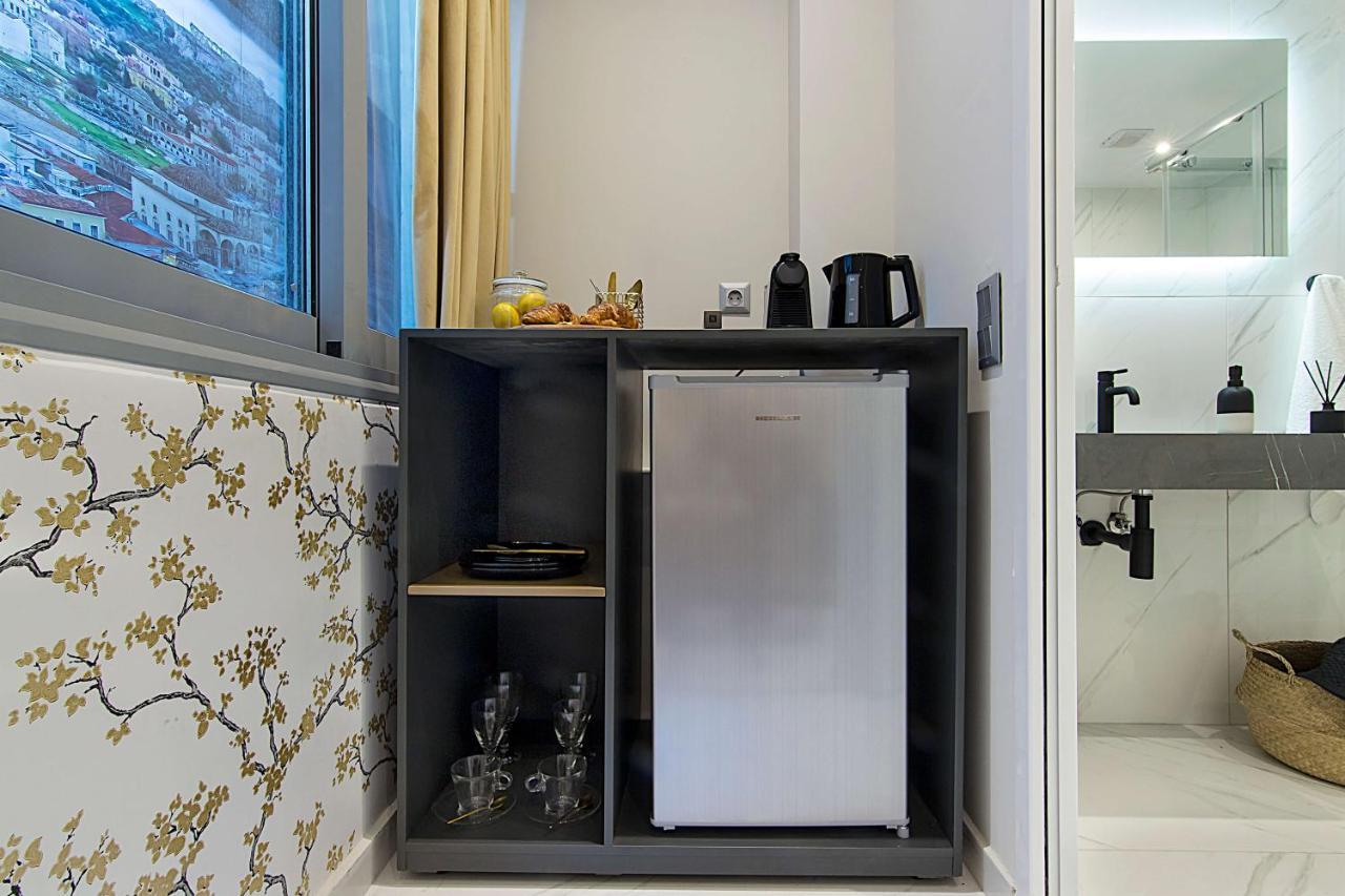 Athens Imperial Suites - Luxury Living Екстер'єр фото